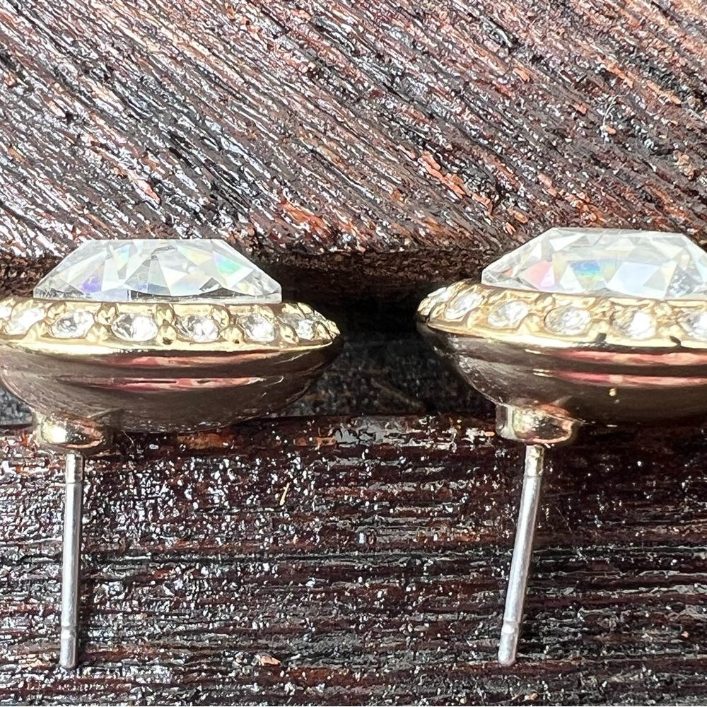 Givenchy Gold Crystal Studs - Vintage Glam - Picture 8 of 13